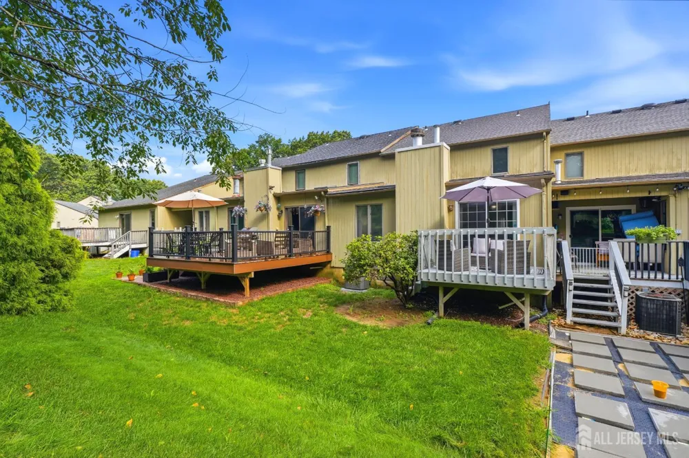 137 Redpine Loop Old Bridge, NJ 08857