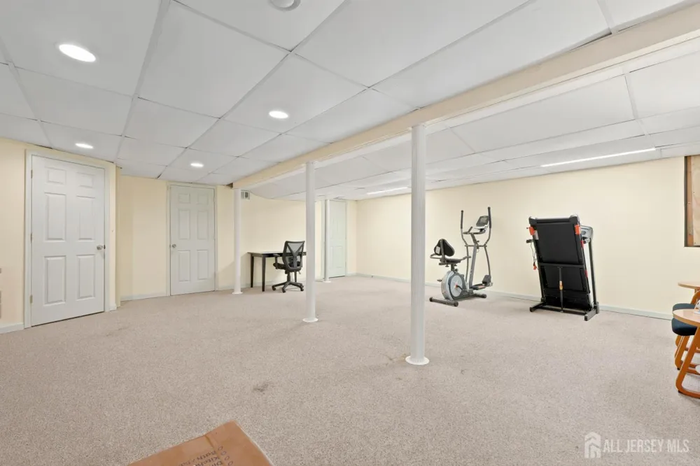 137 Redpine Loop Old Bridge, NJ 08857