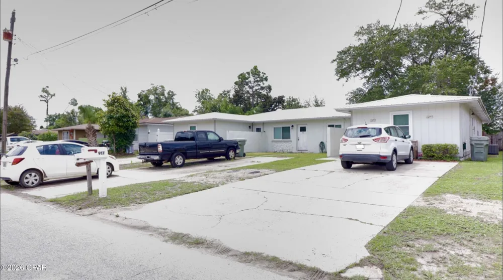 917 Bradford Circle Lynn Haven, FL 32444