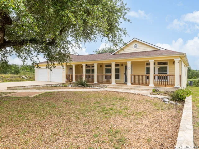 1110 Oakwood Loop San Marcos, TX 78666