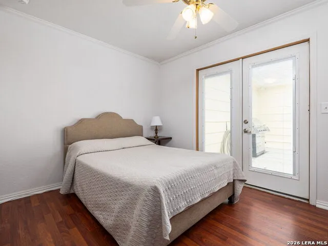 1110 Oakwood Loop San Marcos, TX 78666