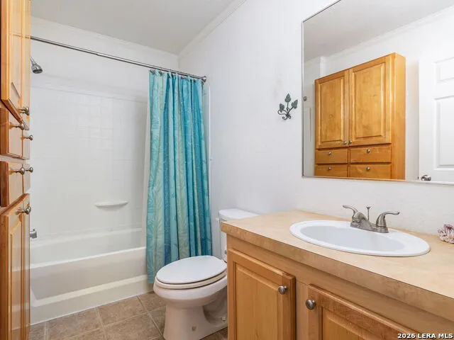 1110 Oakwood Loop San Marcos, TX 78666