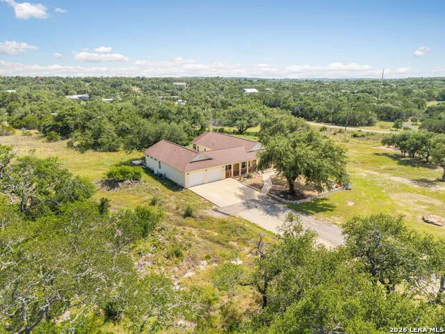 1110 Oakwood Loop San Marcos, TX 78666