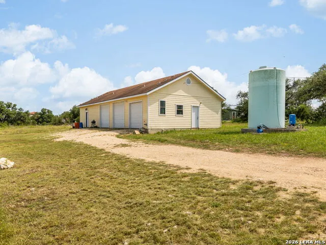 1110 Oakwood Loop San Marcos, TX 78666