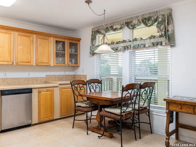 1110 Oakwood Loop San Marcos, TX 78666