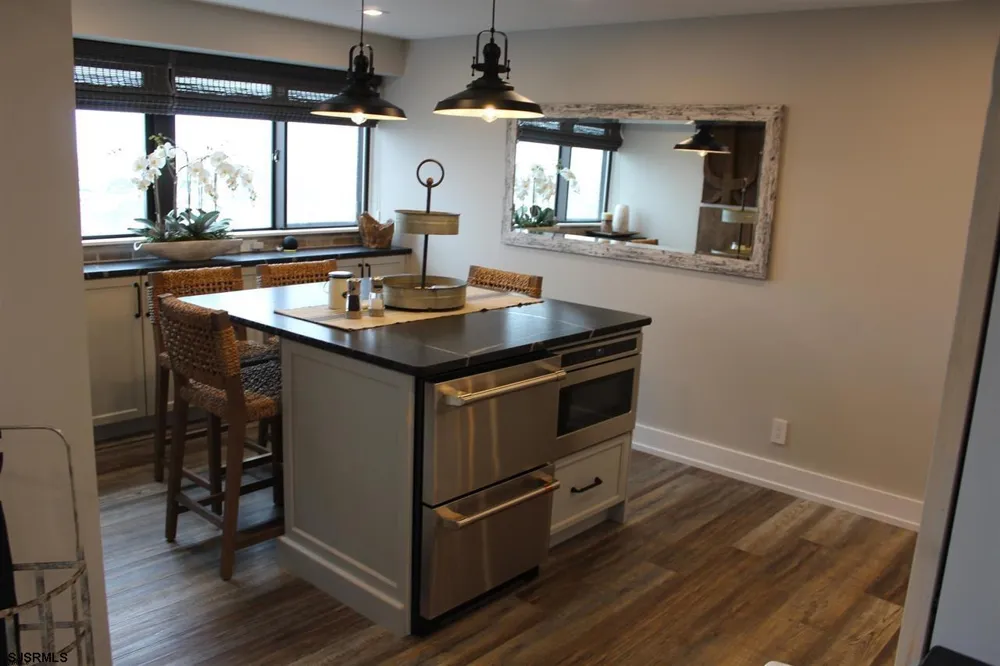 2700 Atlantic Ave Longport, NJ 08403