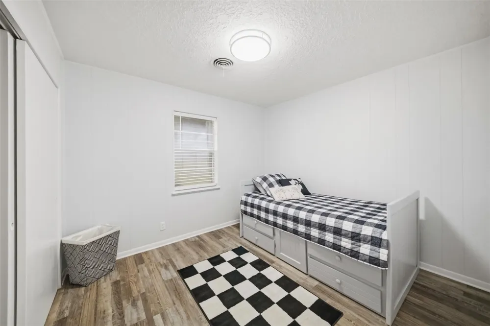 415 W Decherd Street Franklin, TX 77856