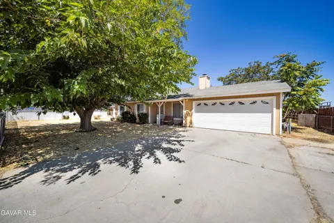 21511 San Gabriel Drive