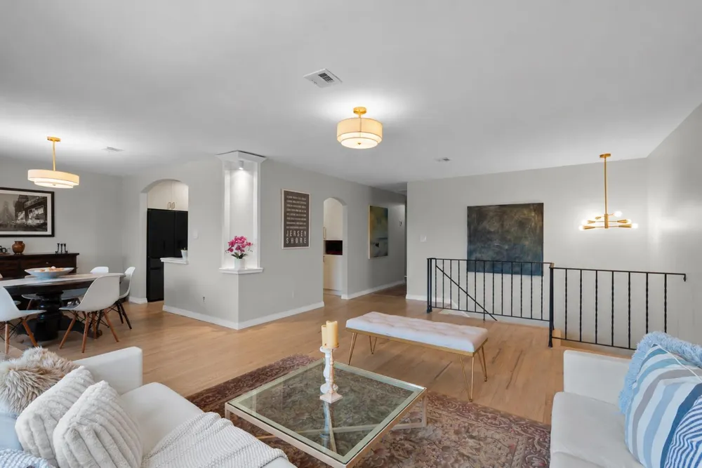 809 2ND ST Secaucus, NJ 07094