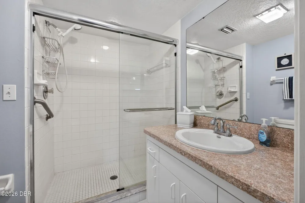 433 Bouchelle Drive #302 New Smyrna Beach, FL 32169