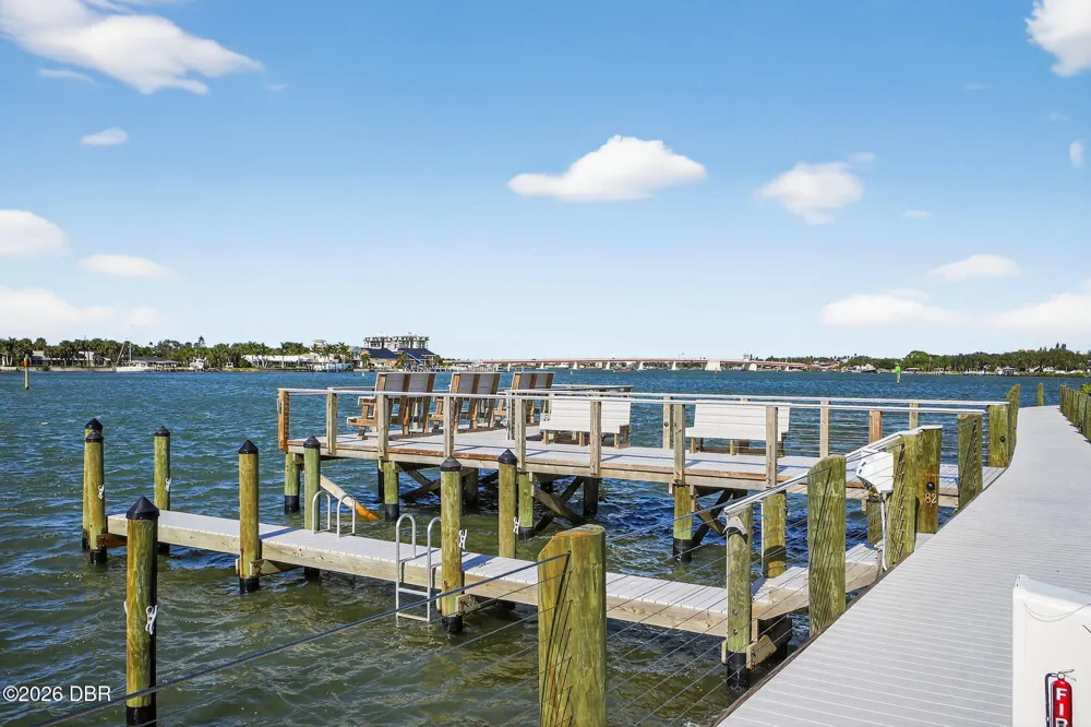 433 Bouchelle Drive #302 New Smyrna Beach, FL 32169