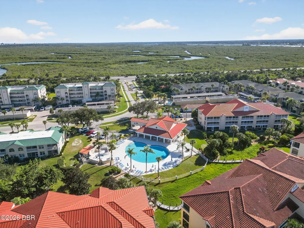433 Bouchelle Drive #302 New Smyrna Beach, FL 32169