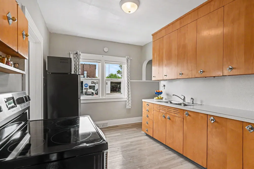 1448 Columbus Avenue Grand Haven, MI 49417