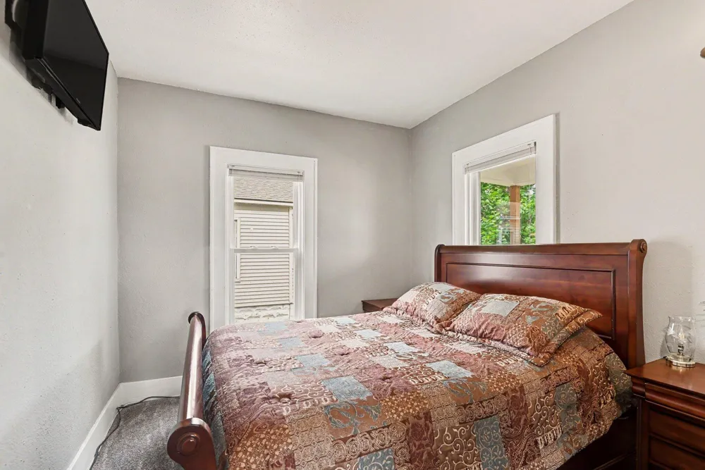 1448 Columbus Avenue Grand Haven, MI 49417