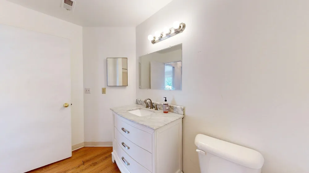 2201 S Huron Parkway #1 Ann Arbor, MI 48104