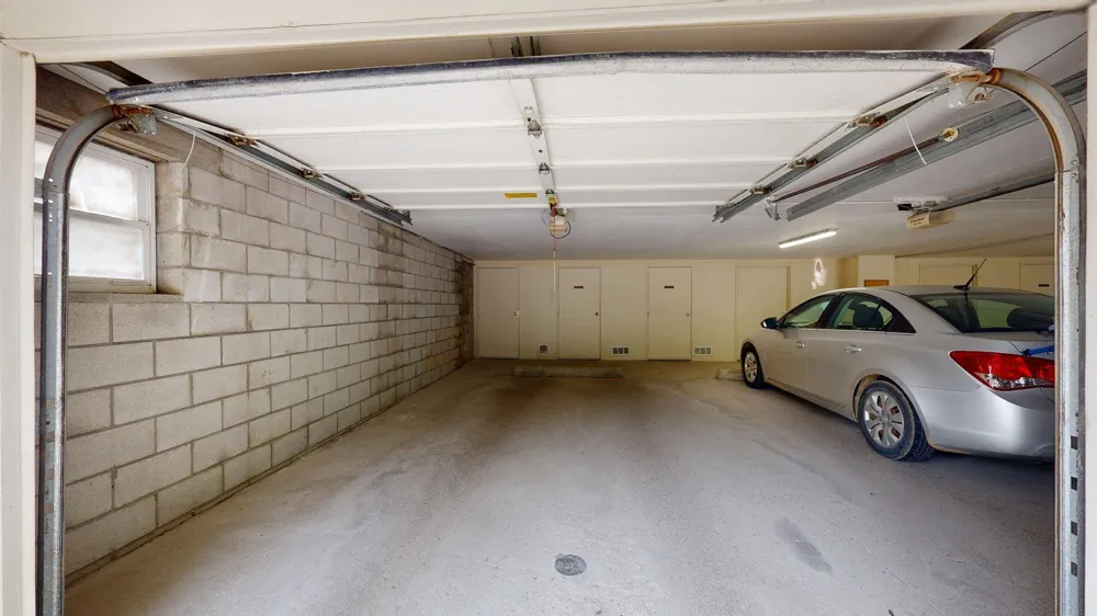 2201 S Huron Parkway #1 Ann Arbor, MI 48104