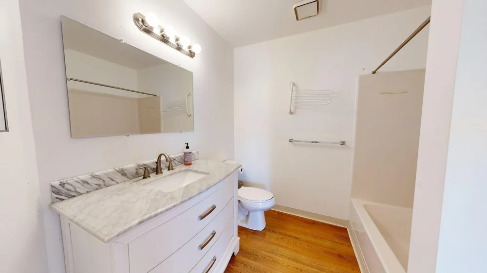 2201 S Huron Parkway #1 Ann Arbor, MI 48104