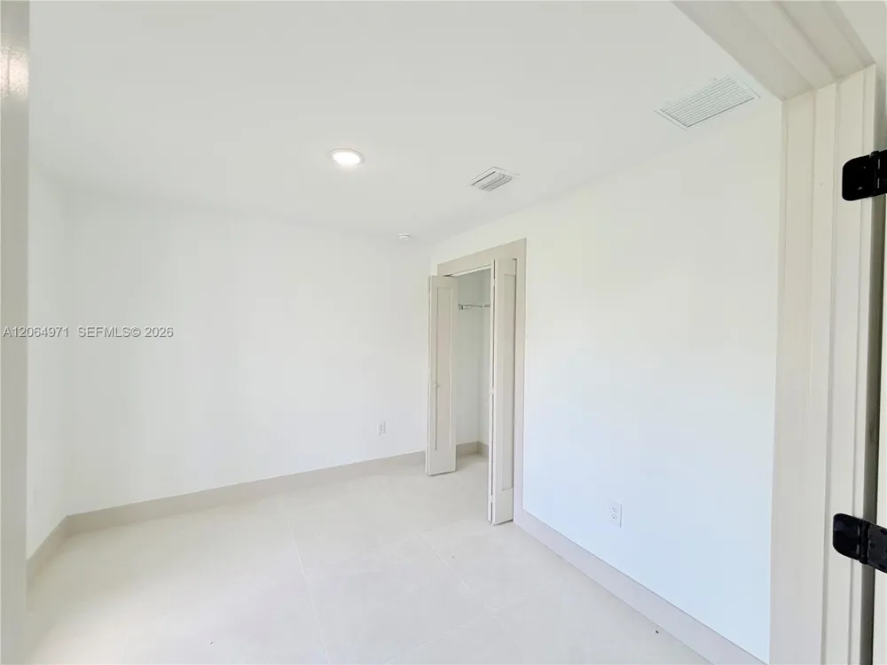 705 Colyer St E Lehigh Acres, FL 33974