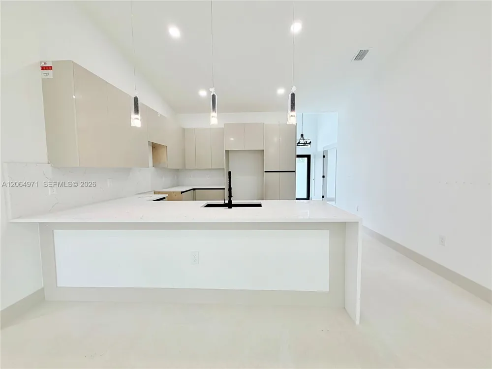 705 Colyer St E Lehigh Acres, FL 33974