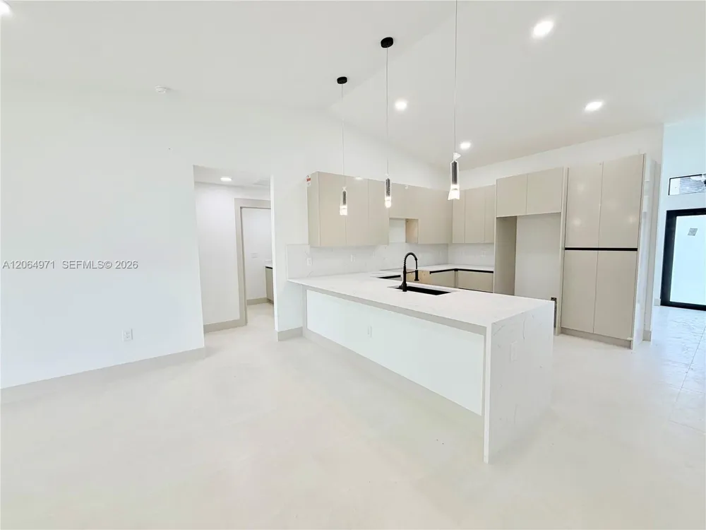 705 Colyer St E Lehigh Acres, FL 33974