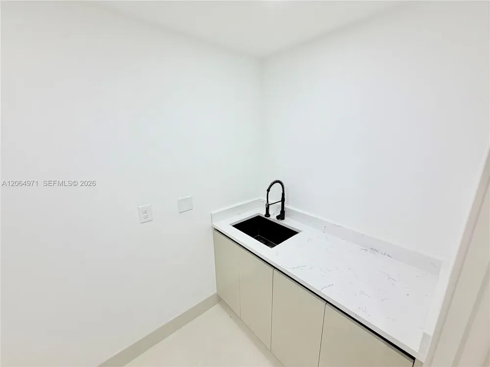 705 Colyer St E Lehigh Acres, FL 33974