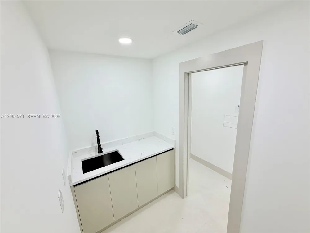 705 Colyer St E Lehigh Acres, FL 33974