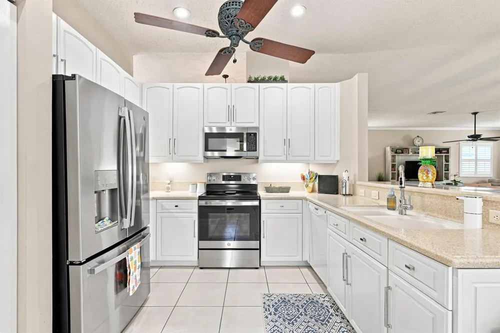 4870 SE Devenwood Way Stuart, FL 34997