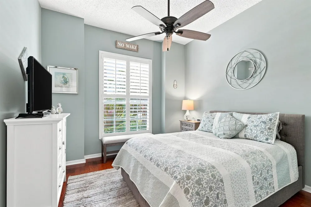 4870 SE Devenwood Way Stuart, FL 34997