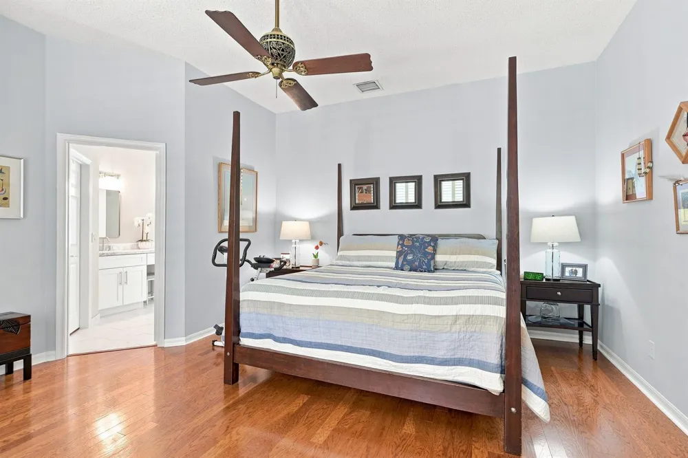 4870 SE Devenwood Way Stuart, FL 34997
