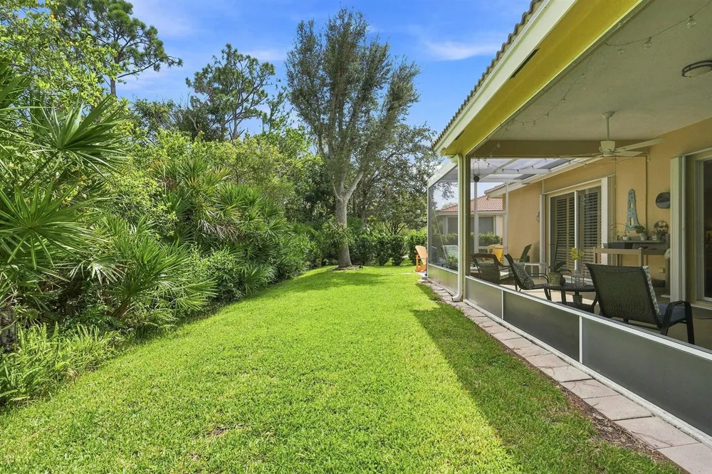 4870 SE Devenwood Way Stuart, FL 34997