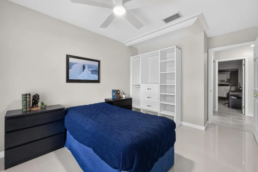 922 OPAL TERRACE Weston, FL 33326