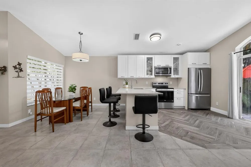 922 OPAL TERRACE Weston, FL 33326