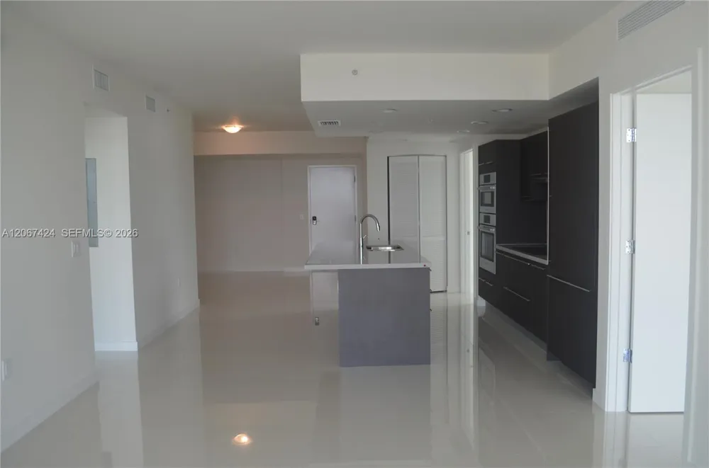 7825 NW 107th Ave #601 Doral, FL 33178