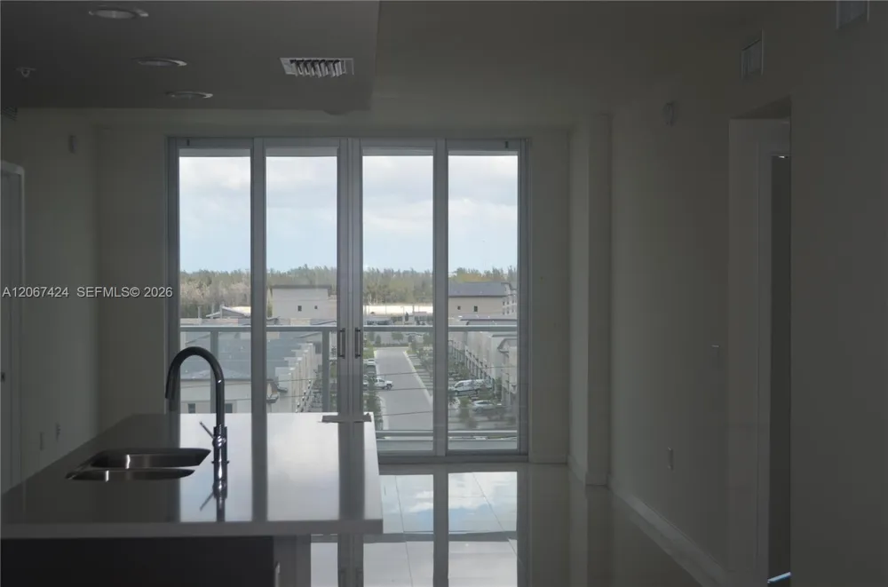 7825 NW 107th Ave #601 Doral, FL 33178