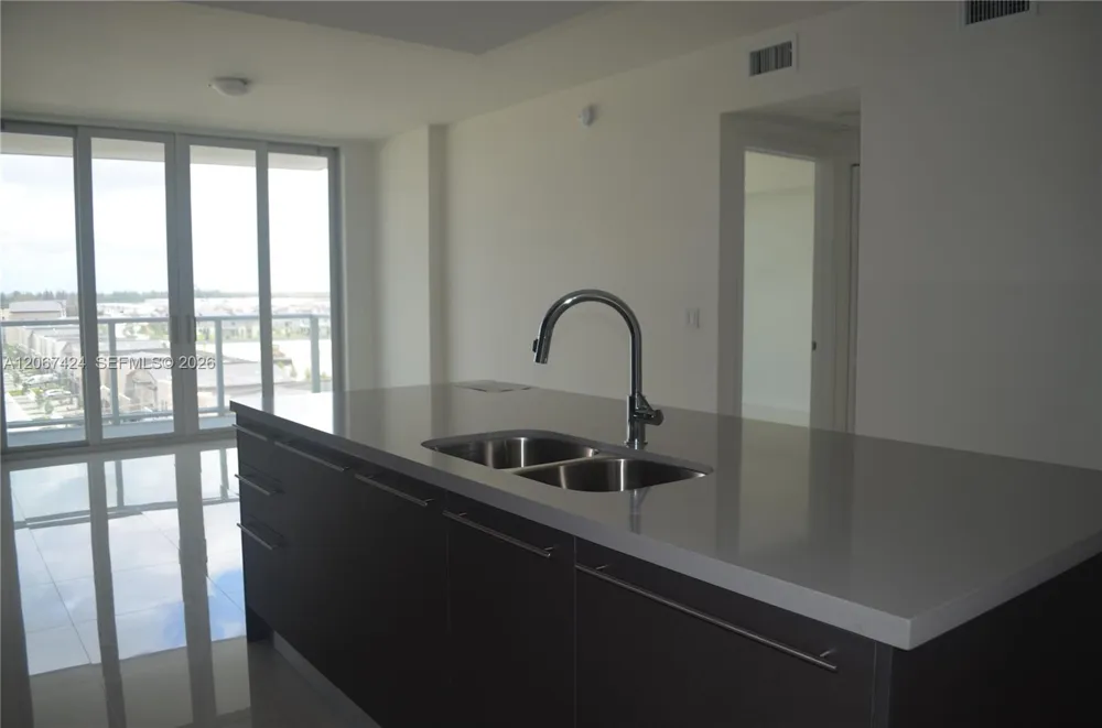 7825 NW 107th Ave #601 Doral, FL 33178