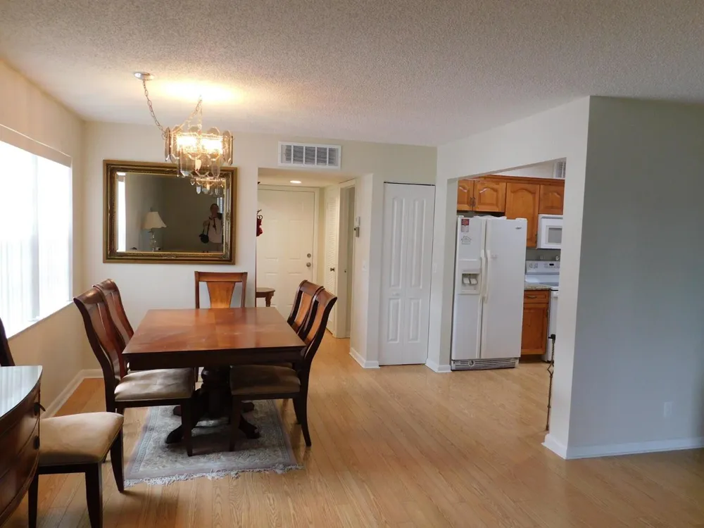 565 Piedmont L Delray Beach, FL 33484