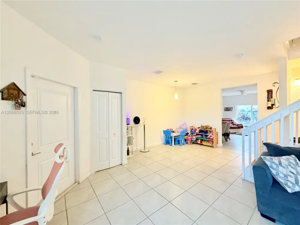 1877 SE 26th Ter Homestead, FL 33035