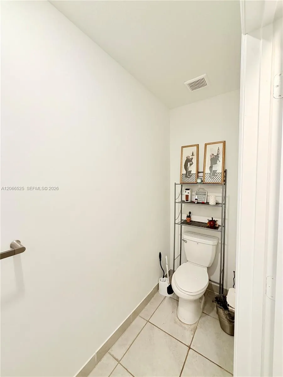 1877 SE 26th Ter Homestead, FL 33035