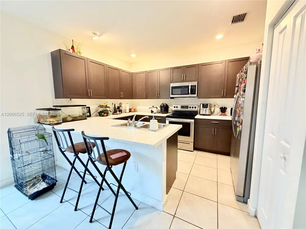 1877 SE 26th Ter Homestead, FL 33035