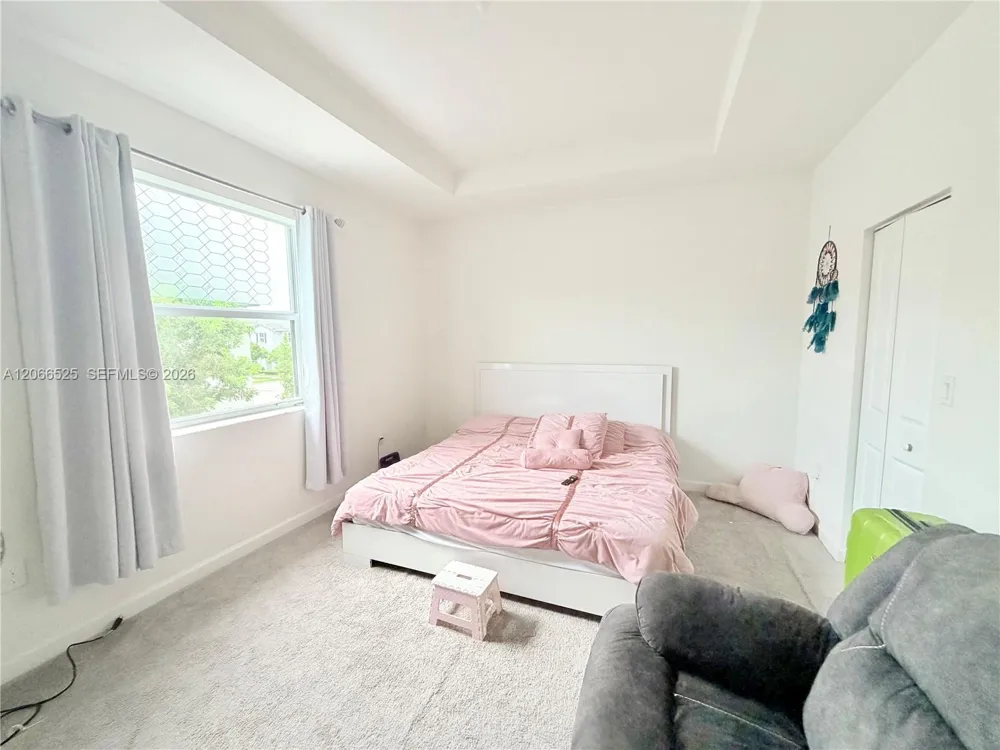 1877 SE 26th Ter Homestead, FL 33035