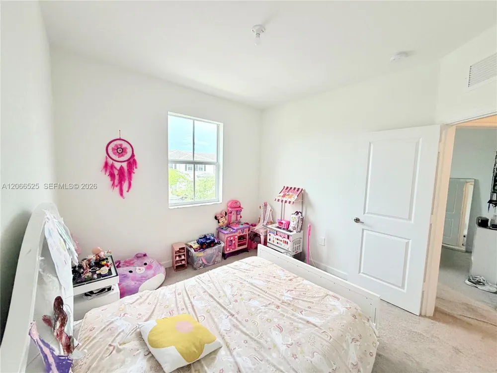 1877 SE 26th Ter Homestead, FL 33035