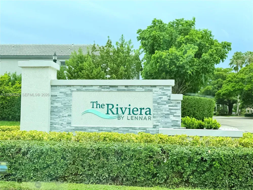 1877 SE 26th Ter Homestead, FL 33035