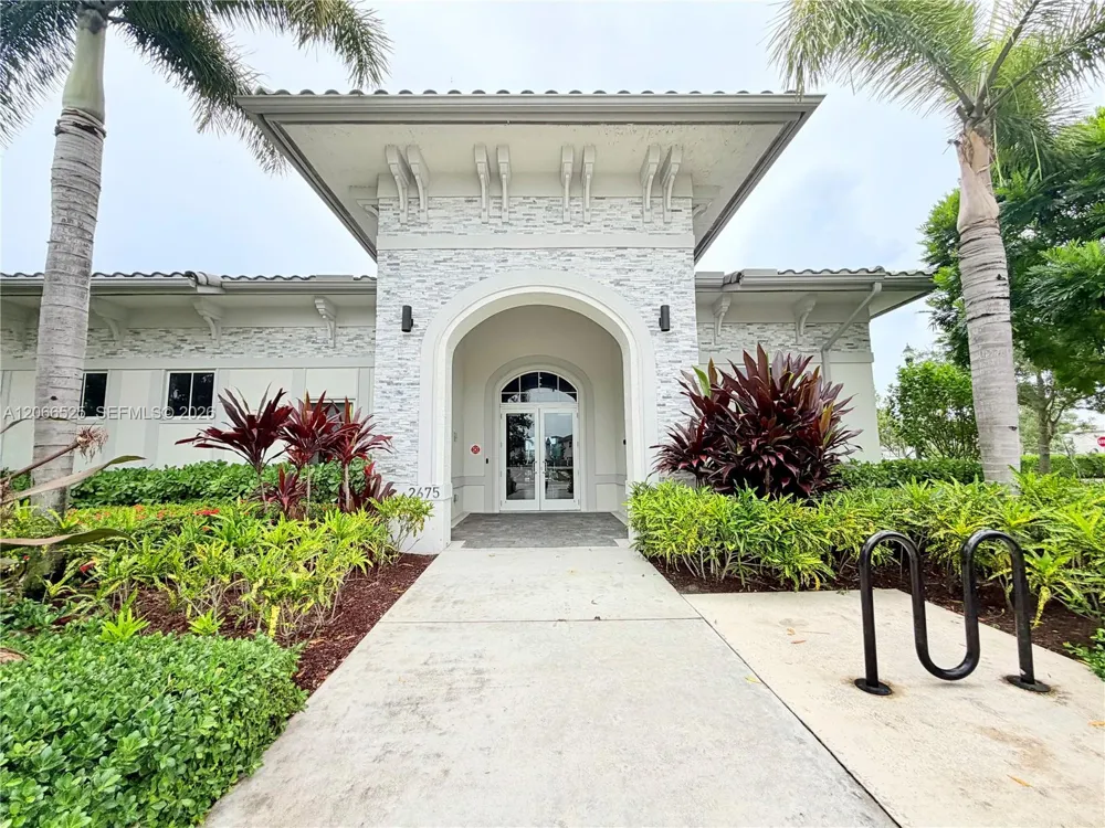 1877 SE 26th Ter Homestead, FL 33035