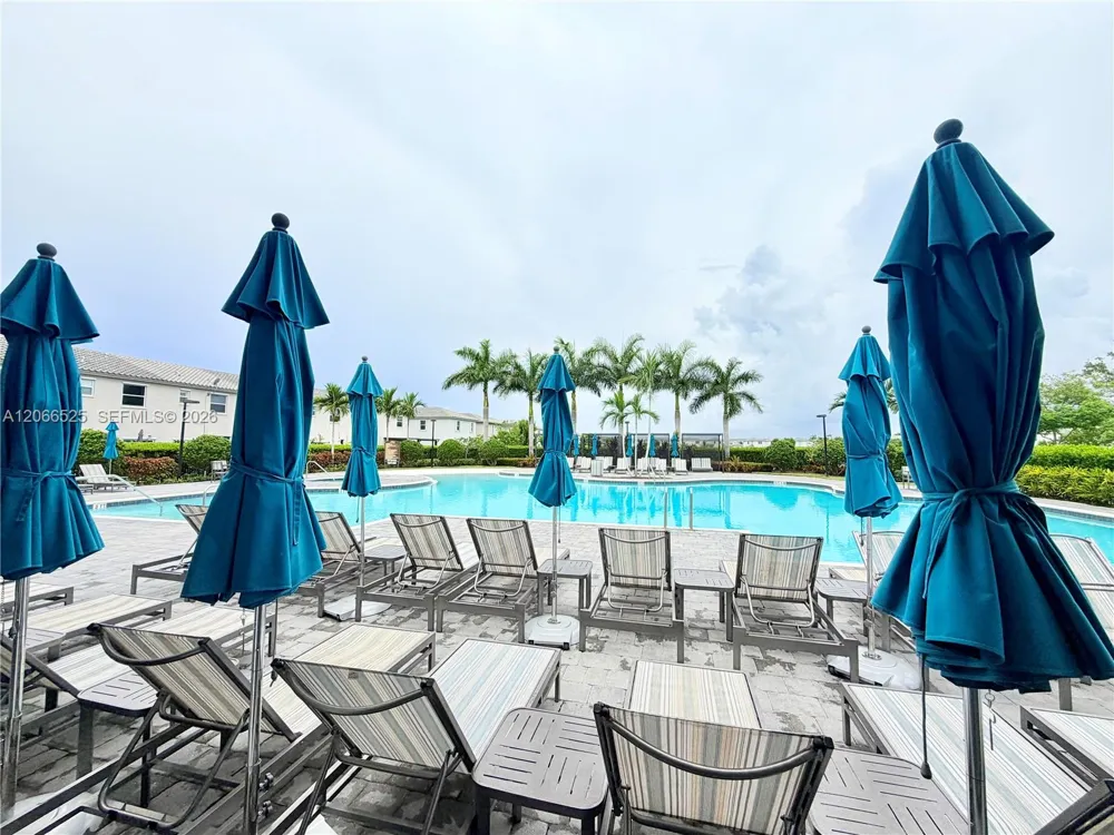 1877 SE 26th Ter Homestead, FL 33035