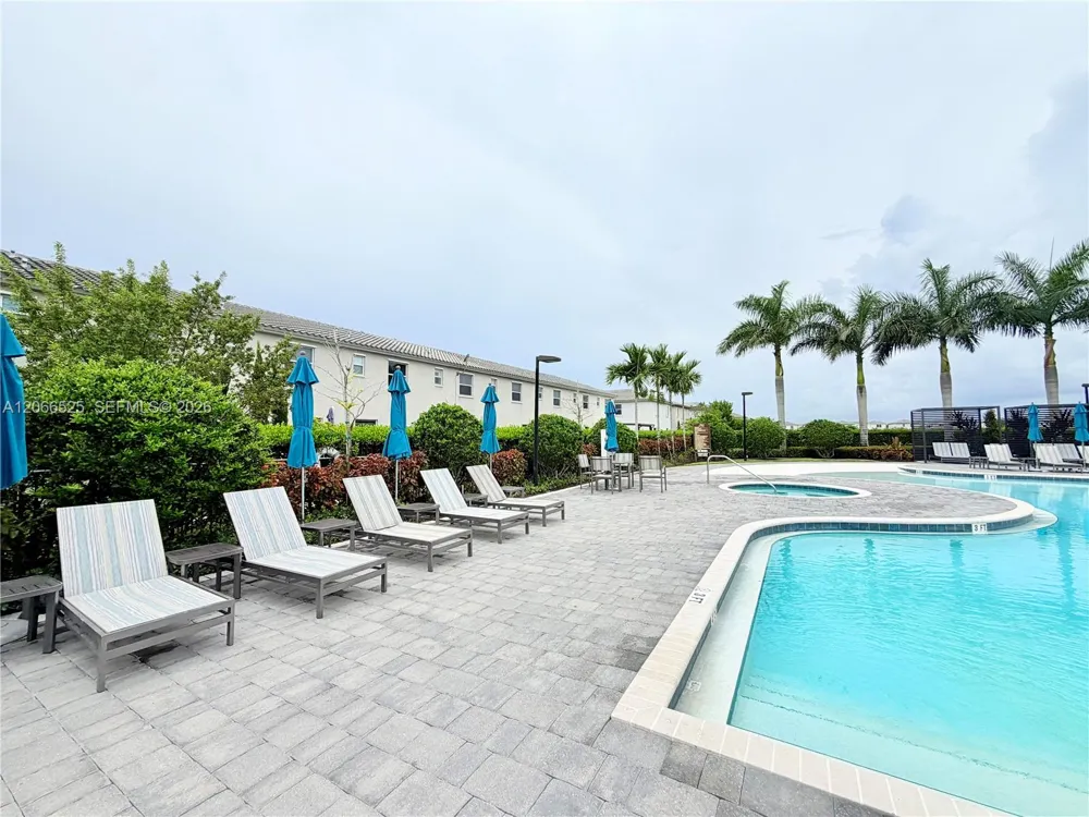 1877 SE 26th Ter Homestead, FL 33035