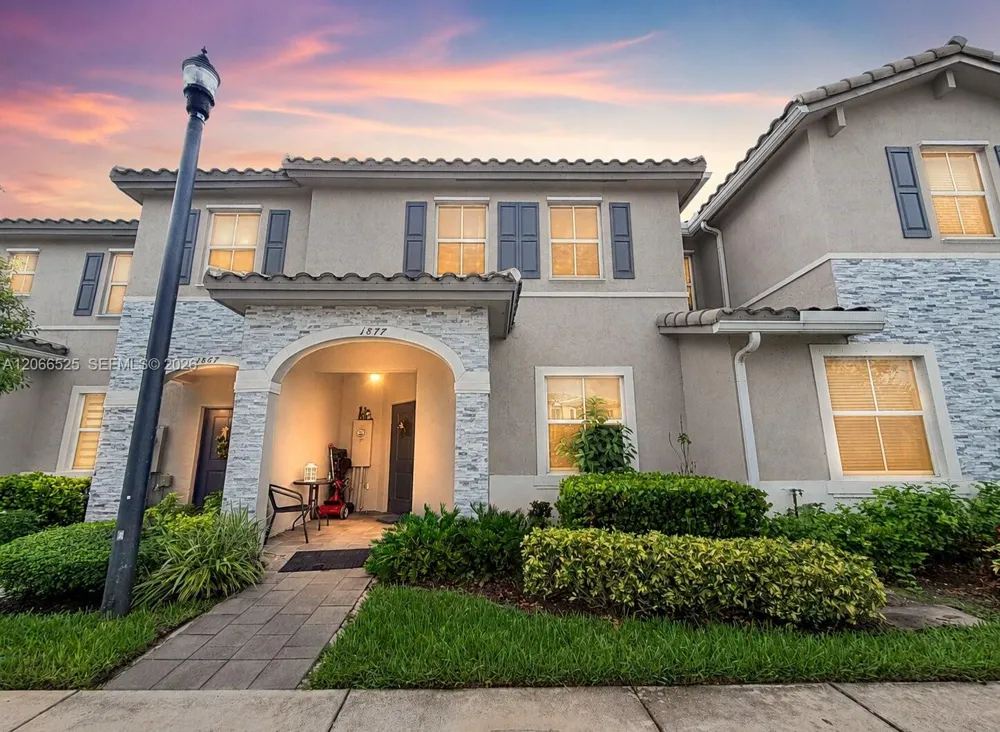 1877 SE 26th Ter Homestead, FL 33035