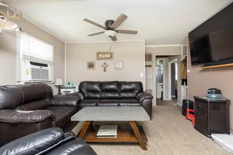 1520 Northwoods Drive
