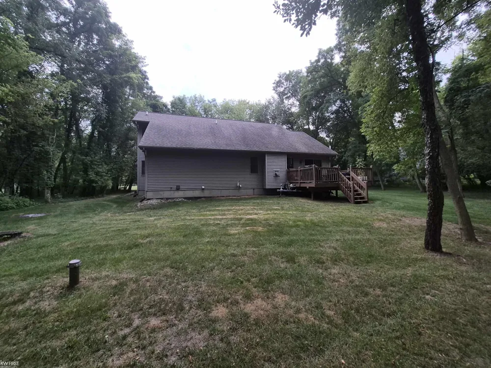 11383 Whispering Pines Trail Tyrone Township, MI 48430