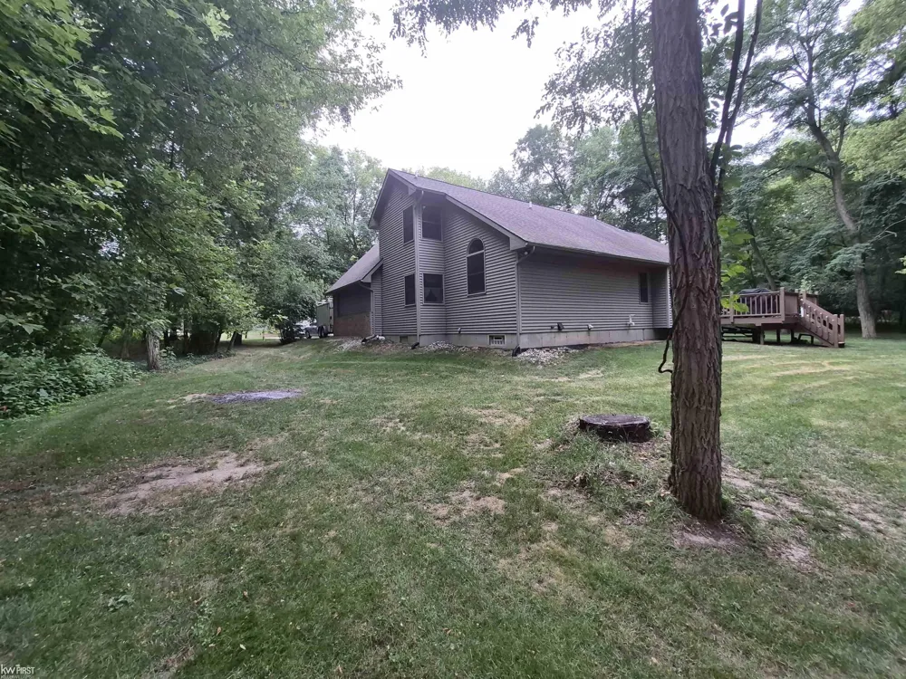 11383 Whispering Pines Trail Tyrone Township, MI 48430
