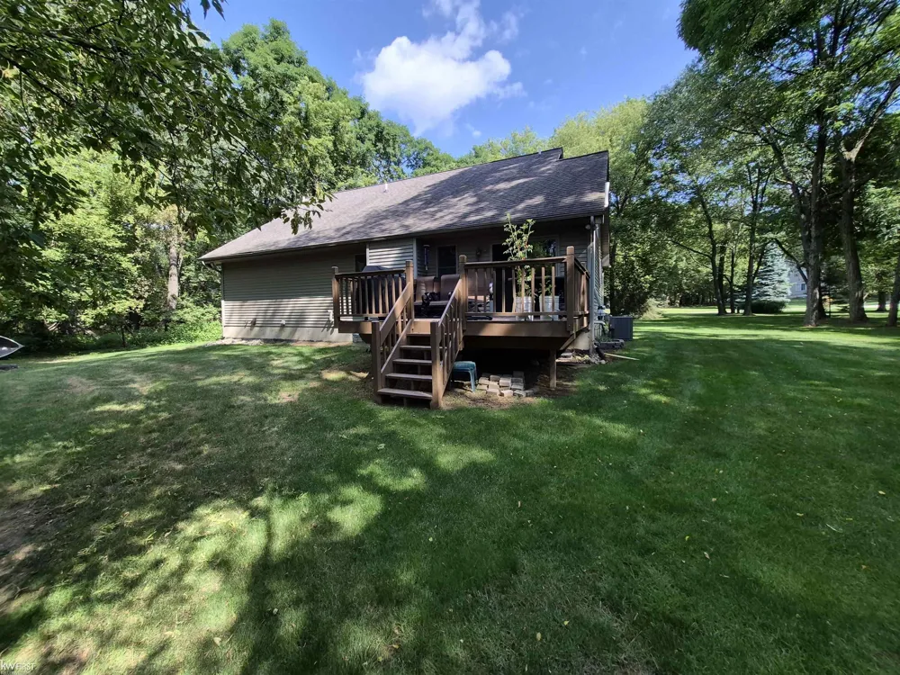 11383 Whispering Pines Trail Tyrone Township, MI 48430